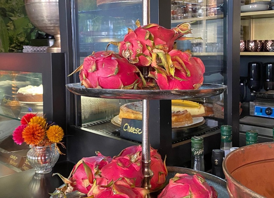 Etagère mit Obst